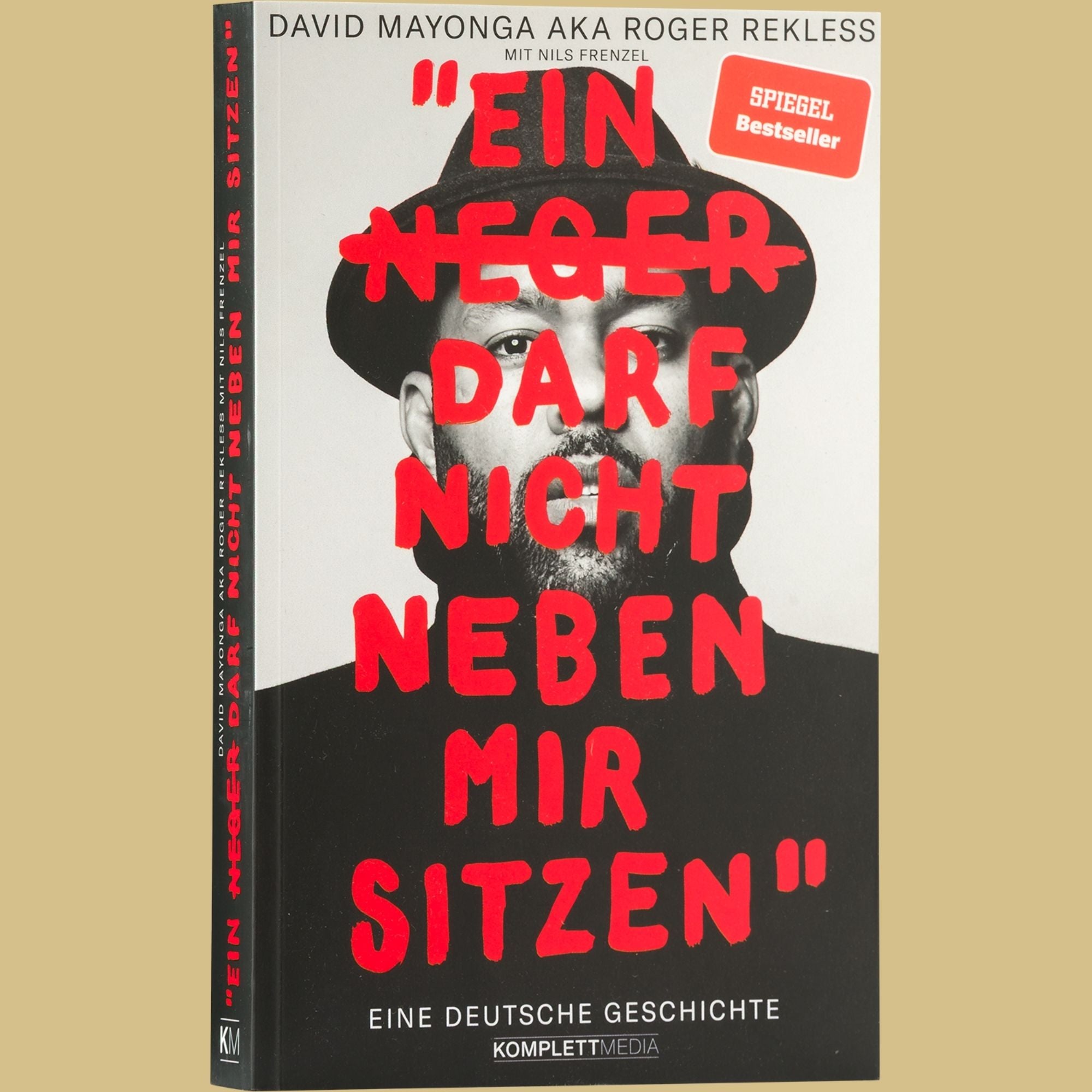 Ein N**** darf nicht neben mir sitzen